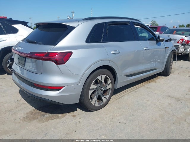 Audi e-tron Premium Quattro