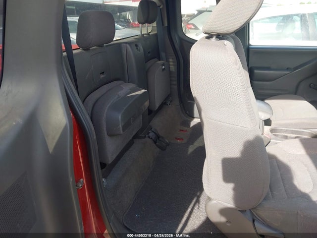 Nissan Frontier S