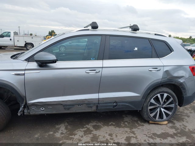 Volkswagen Taos 1.5t Se