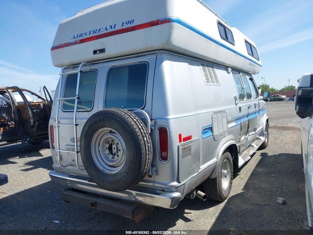 Ford Econoline E350 Super Duty Van