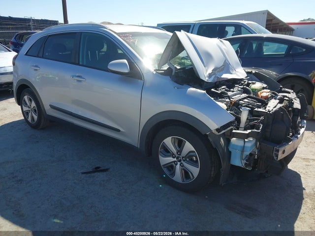 Salvage Kia Niro Image