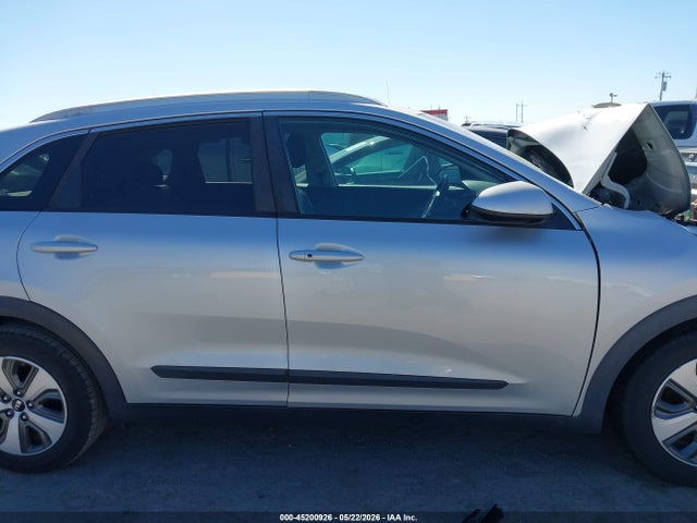 Kia Niro Lx