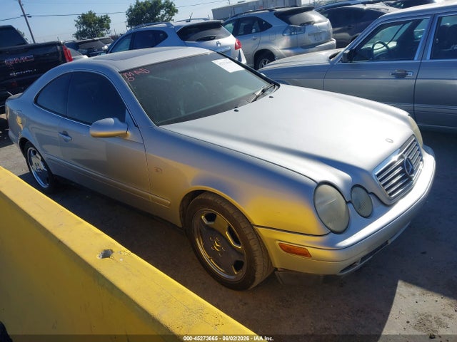 Salvage Mercedes-Benz Clk-class Image