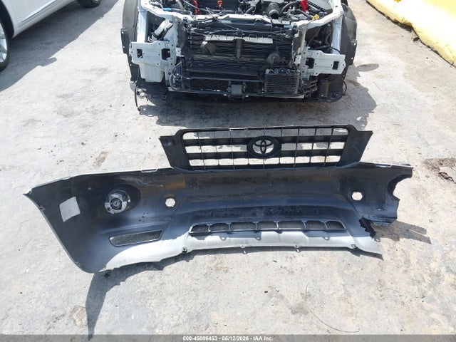 Toyota Highlander Limited V6