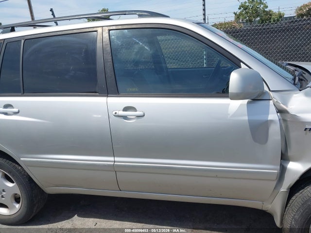 Toyota Highlander Limited V6