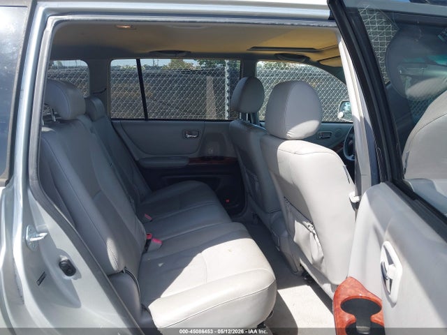 Toyota Highlander Limited V6