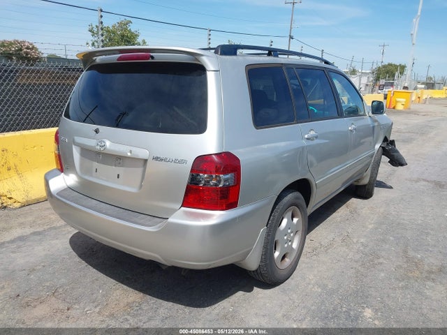 Toyota Highlander Limited V6
