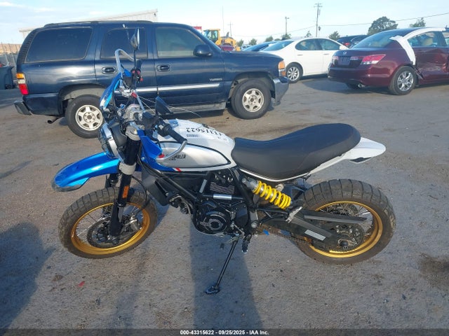 Ducati Scrambler Desert Sled