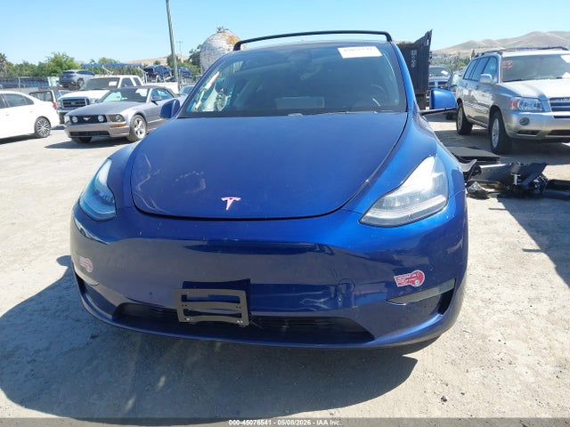Tesla Model Y Long Range Dual Motor All-wheel Drive