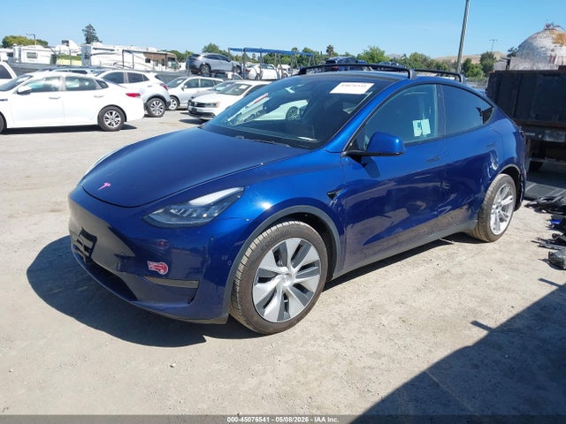 Tesla Model Y Long Range Dual Motor All-wheel Drive