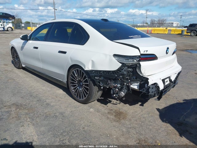 BMW i7 Edrive50