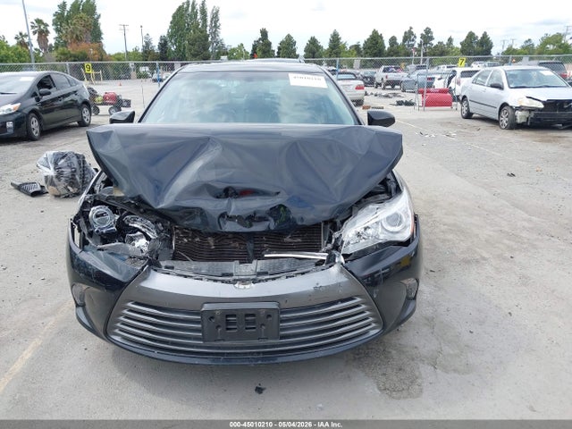 Toyota Camry Xle
