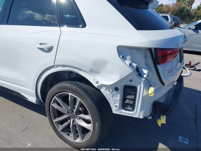 Audi Q3 Premium Plus 45 Tfsi S Line Quattro Tiptronic