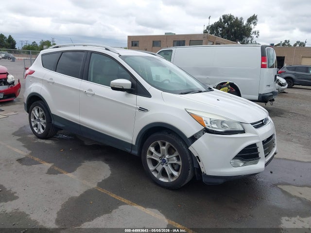 Salvage Ford Escape Image