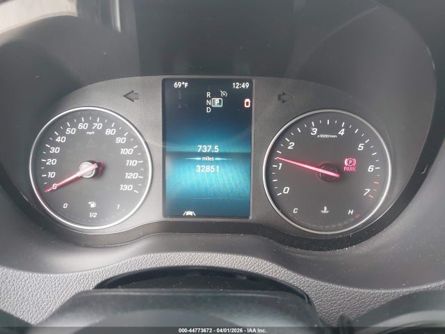 Mercedes-Benz Sprinter 2500 Standard Roof 4-cyl Gas
