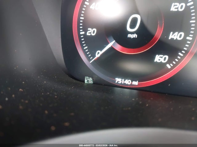 Volvo S60 T5 Momentum