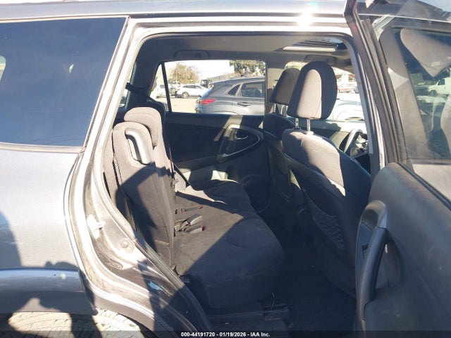 Toyota RAV4 Sport V6