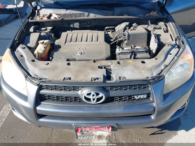 Toyota RAV4 Sport V6