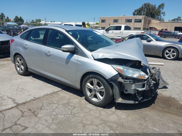 Salvage Ford Focus Image