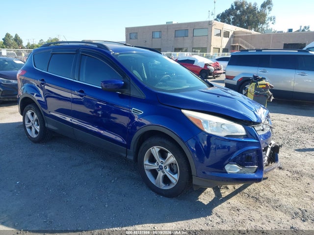 Salvage Ford Escape Image