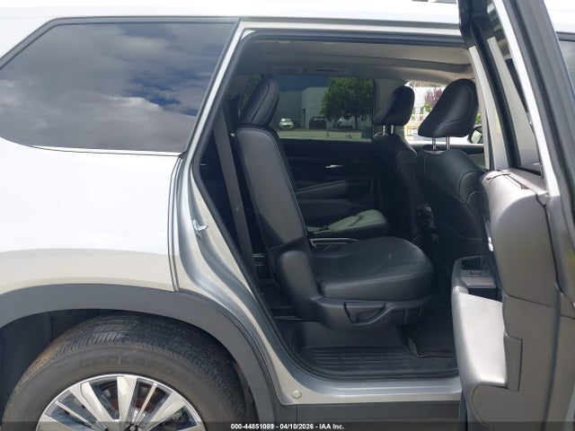 Toyota Grand Highlander Platinum