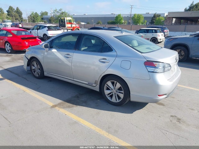 Lexus HS 250h