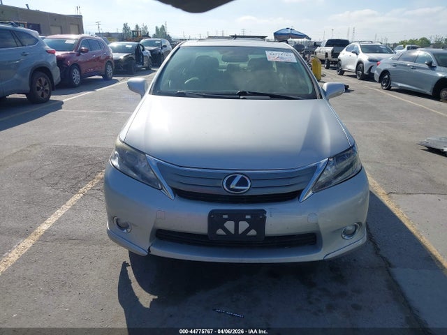 Lexus HS 250h