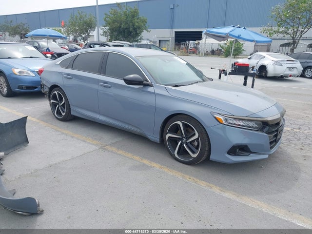 Salvage Honda Accord Image