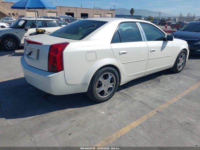 Cadillac CTS Standard