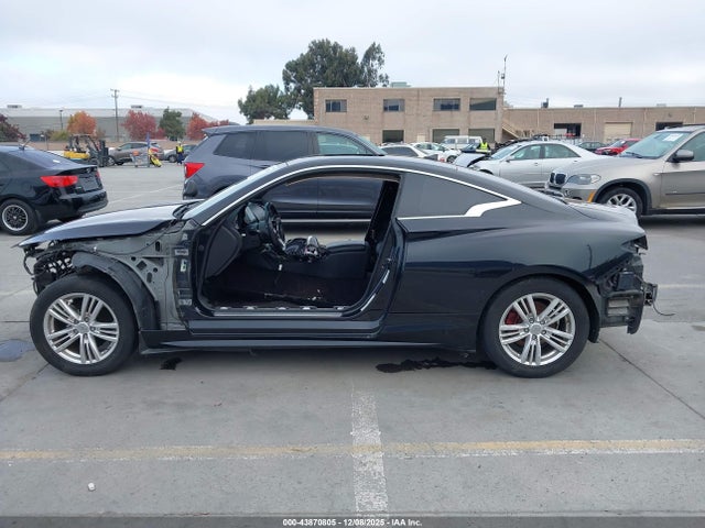 INFINITI Q60 3.0t Premium