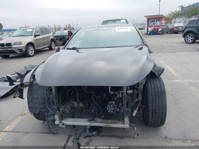 INFINITI Q60 3.0t Premium