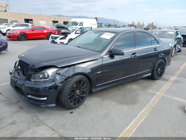 Mercedes-Benz C-Class Sport