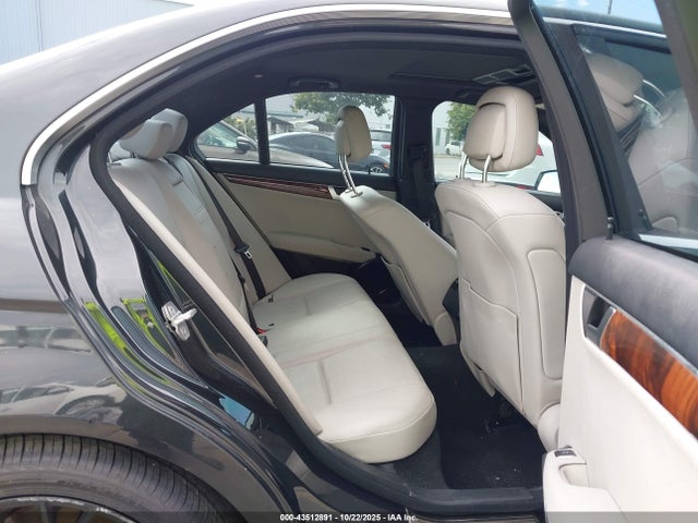 Mercedes-Benz C-Class Sport