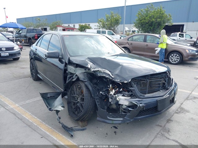 Mercedes-Benz C-Class Sport