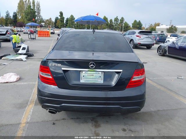 Mercedes-Benz C-Class Sport