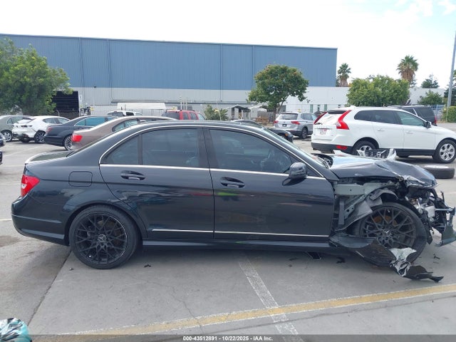 Mercedes-Benz C-Class Sport