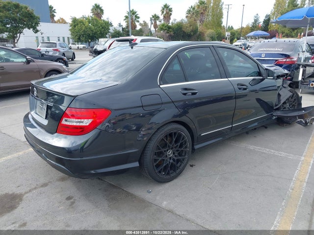 Mercedes-Benz C-Class Sport