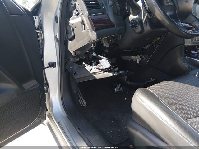 INFINITI Q70 3.7