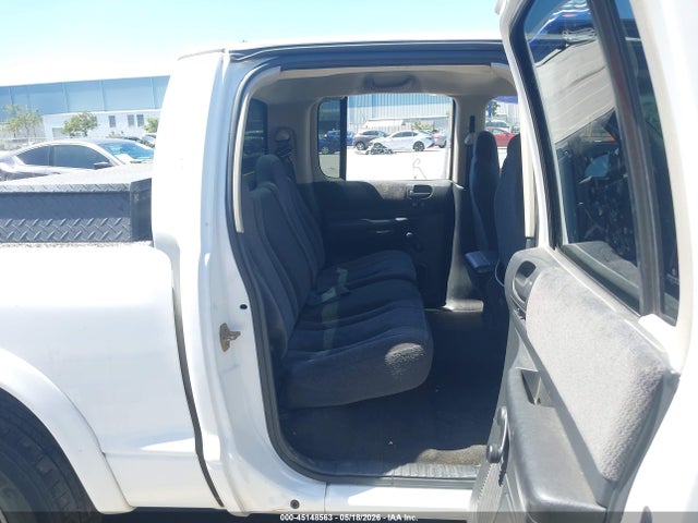 Dodge Dakota Slt