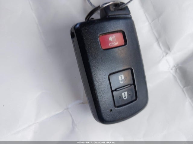 Toyota Prius c Four