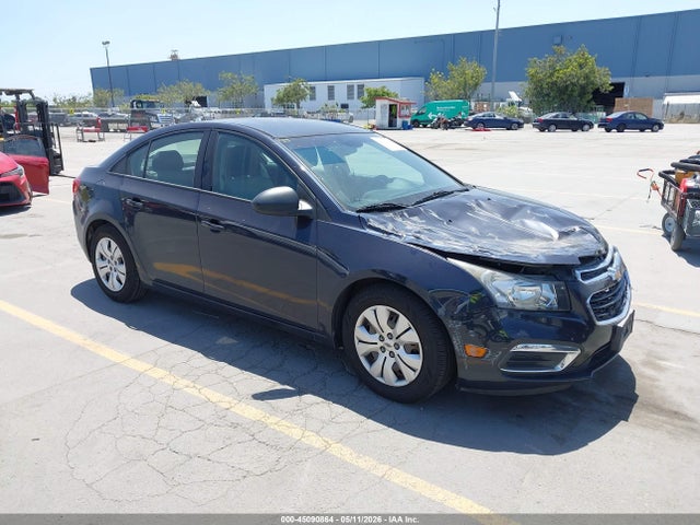 Salvage Chevrolet Cruze Image