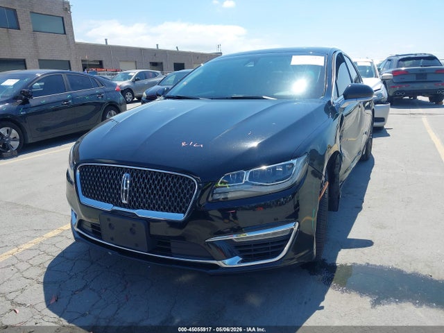 Lincoln MKZ Reserve