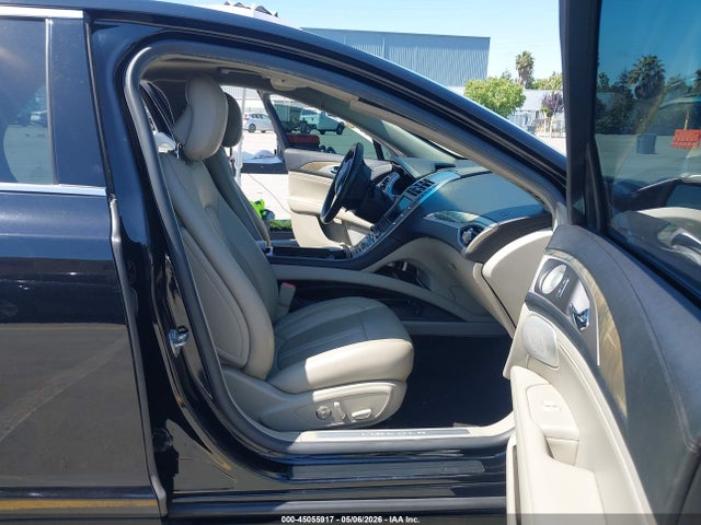 Lincoln MKZ Reserve