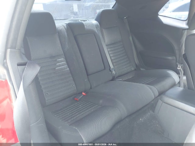 Dodge Challenger Sxt