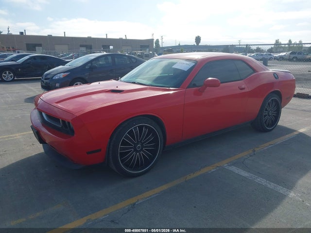 Dodge Challenger Sxt