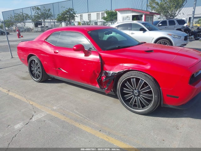Dodge Challenger Sxt
