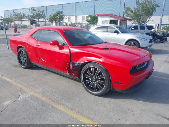 Salvage Dodge Challenger Image