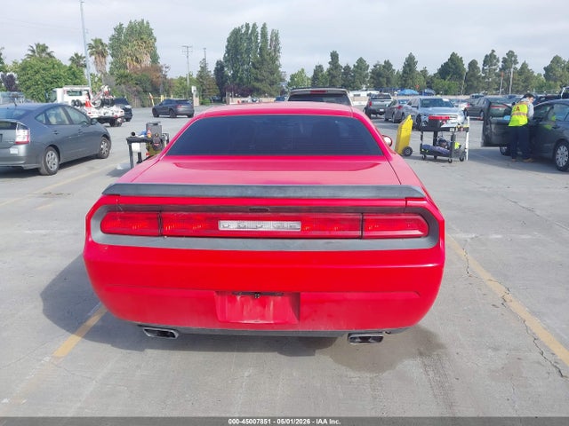 Dodge Challenger Sxt