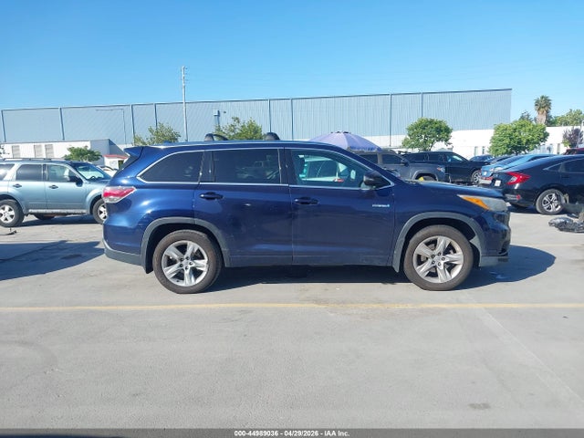 Toyota Highlander Limited Platinum V6