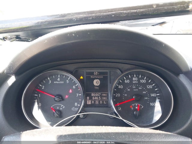 Nissan Rogue S